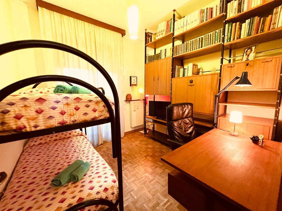 Affittacamere Umberto&Marisa โฟลีโญ ภายนอก รูปภาพ